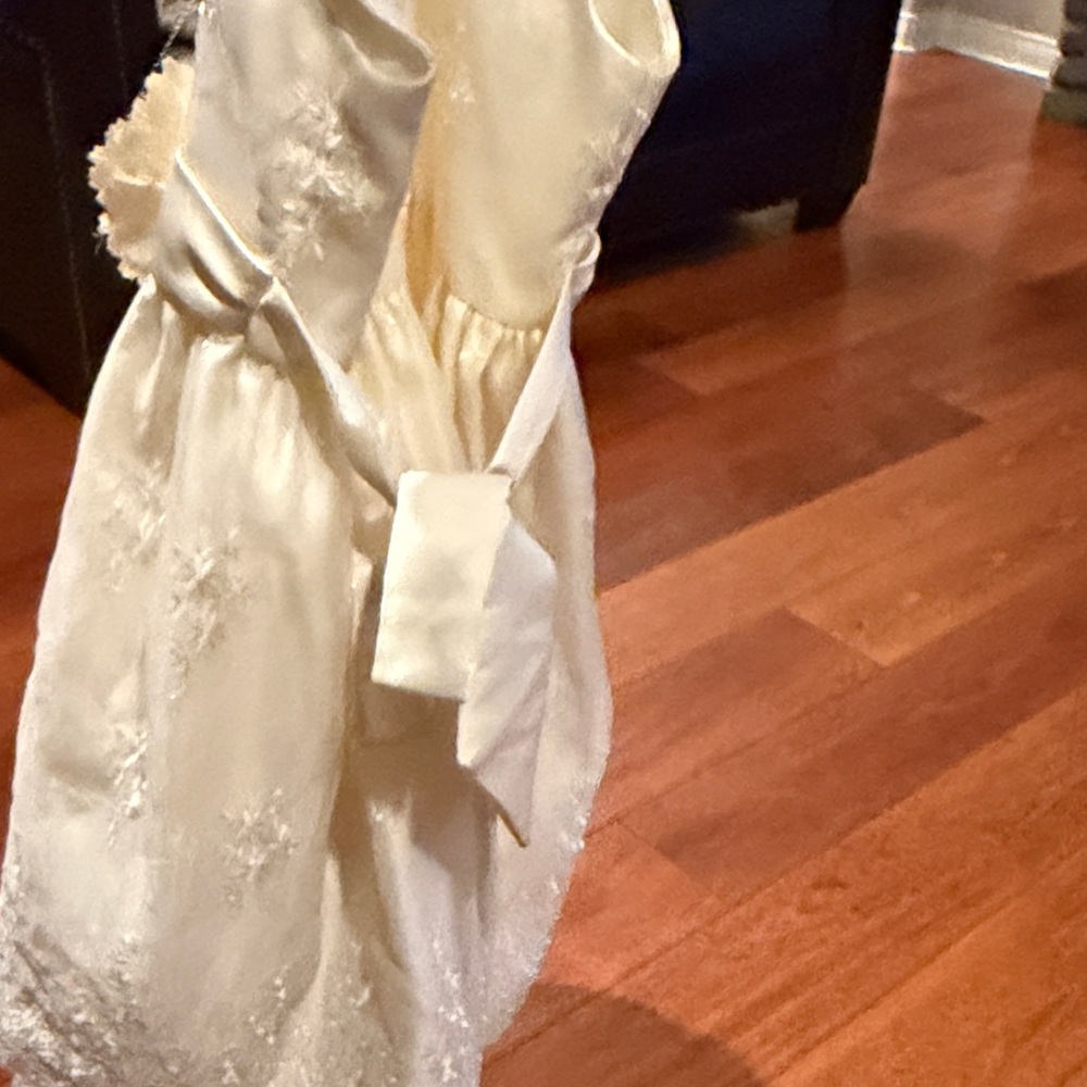 American Princess Ivory Floral Dress - Picture 3 of 4